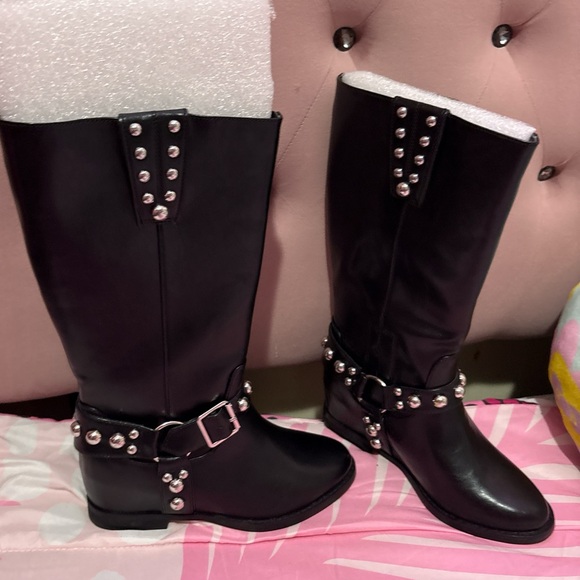 NIB Black Studded Faux Leather Boots - Picture 2 of 7